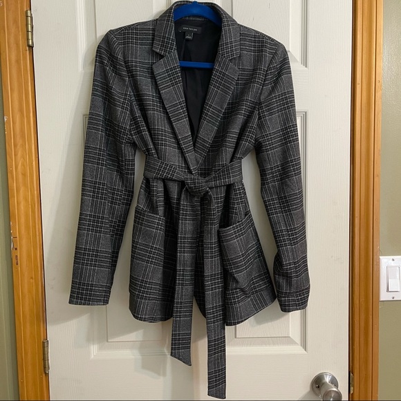 Ann Taylor Jackets & Blazers - Ann Taylor belted blazer